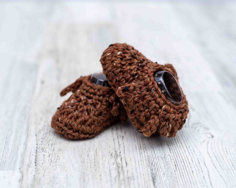 Little Warrior Moccs – Free Crochet Pattern
