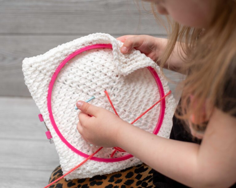 Yarn Craft for Kids – Free Crochet Pattern & Tutorial